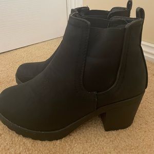 Boohoo | Shoes | Boohoo Chunky Cleated 